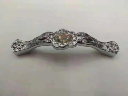 Ручка-скоба с кристаллами, 1670-128 хром