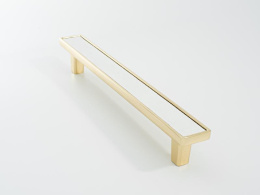 Ручка мебельная  Frame 160 мм  24K OT+WH  золото+белая кожа  ADELIA Ручка мебельная  Frame 160 мм  24K OT+WH  золото+белая кожа  ADELIA